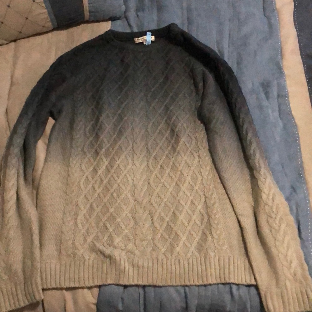 Paisley & Gray ombré sweater